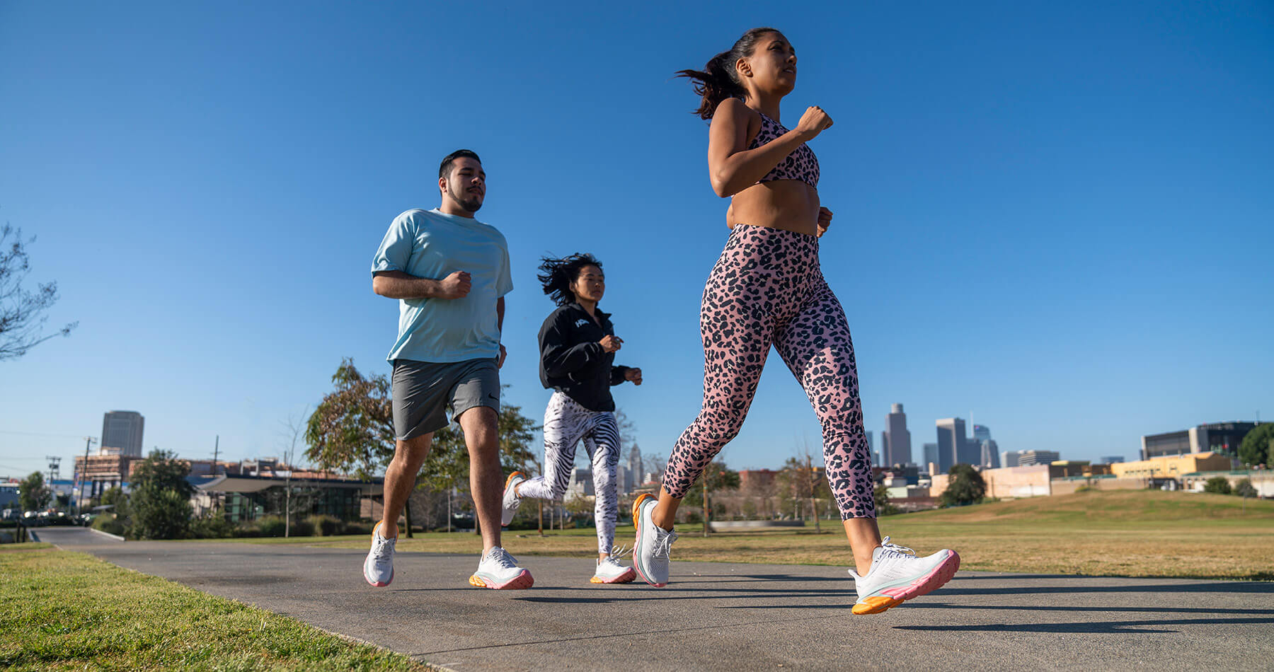 HOKA ONE ONE - ISPO