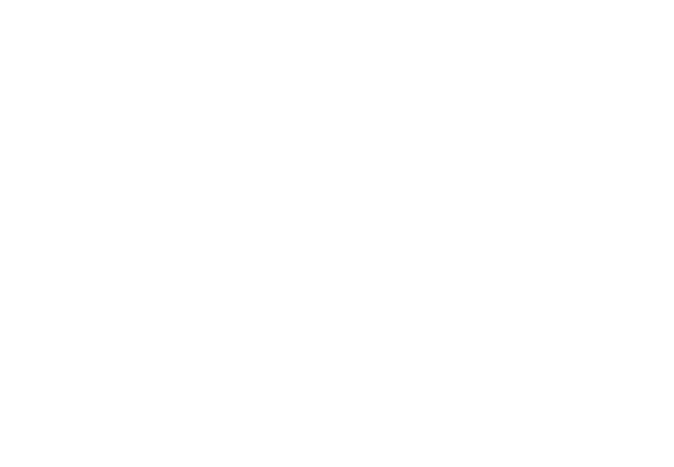 684X467